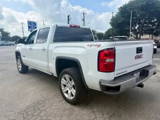 GMC Sierra 1500 2017 4x4 SLE 4dr Crew Cab 5.8 ft. SB