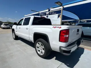 GMC Sierra 1500 2017 4x4 SLE 4dr Crew Cab 5.8 ft. SB