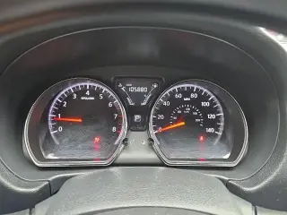 Nissan Versa 2016 1.6 SV 4dr Sedan
