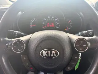 Kia Soul 2015 + 4dr Crossover