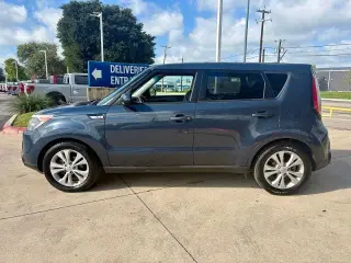 Kia Soul 2015 + 4dr Crossover