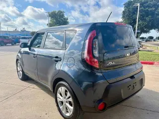Kia Soul 2015 + 4dr Crossover