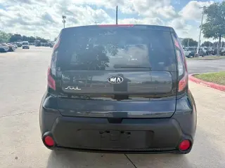 Kia Soul 2015 + 4dr Crossover
