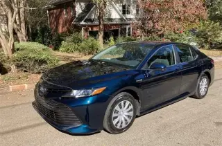 2019 Camry LE Hybrid