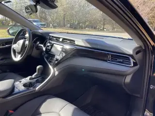 2019 Camry LE Hybrid