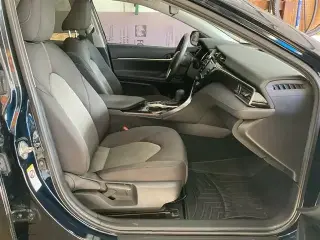 2019 Camry LE Hybrid