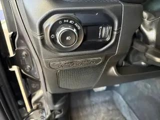 Jeep Wrangler 2025 4x4 Rubicon 4dr SUV
