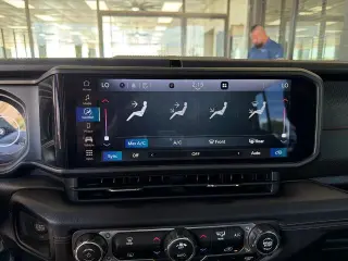 Jeep Wrangler 2025 4x4 Rubicon 4dr SUV