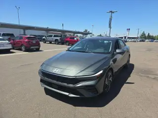 Hyundai ELANTRA Hybrid 2025 Limited 4dr Sedan