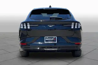 Ford Mustang Mach-E 2023 Premium 4dr SUV