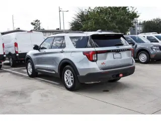 Ford Explorer 2025 Active 4dr SUV