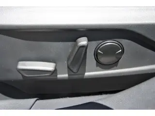 Ford Mustang Mach-E 2024 AWD Select 4dr SUV