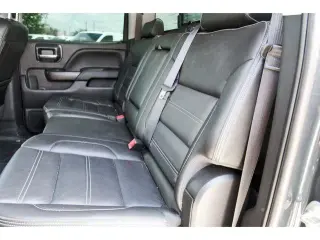 GMC Sierra 1500 2018 4x4 Denali 4dr Crew Cab 5.8 ft. SB