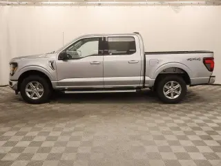 Ford F-150 2025 4x4 XLT 4dr SuperCrew 5.5 ft. SB