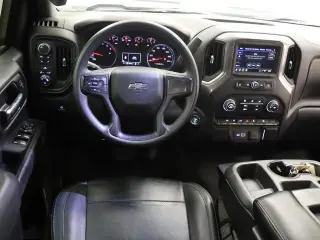 Chevrolet Silverado 1500 2022 4x4 Custom Trail Boss 4dr Crew Cab 5.8 ft. SB