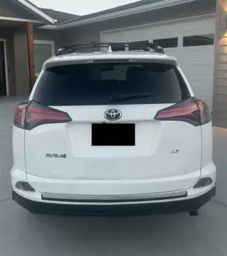 2017 RAV4 LE