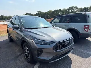 Ford Escape Plug-In Hybrid 2025 PHEV 4dr SUV