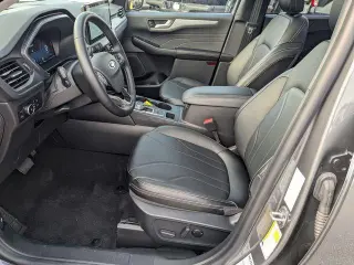 Ford Escape Plug-In Hybrid 2025 PHEV 4dr SUV