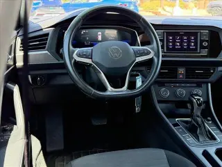 Volkswagen Jetta 2024 S 4dr Sedan 8A