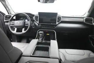 Toyota Tundra 2023 4x4 Limited 4dr CrewMax Cab Pickup SB