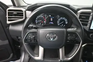 Toyota Tundra 2023 4x4 Limited 4dr CrewMax Cab Pickup SB