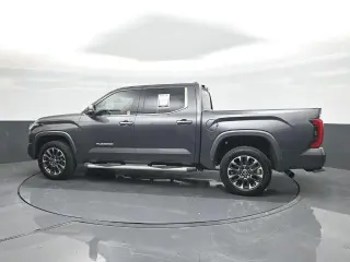 Toyota Tundra 2023 4x4 Limited 4dr CrewMax Cab Pickup SB