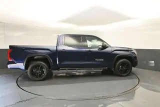 Toyota Tundra 2023 4x4 SR5 4dr CrewMax Cab Pickup SB