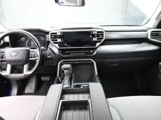 Toyota Tundra 2023 4x4 SR5 4dr CrewMax Cab Pickup SB