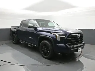 Toyota Tundra 2023 4x4 SR5 4dr CrewMax Cab Pickup SB