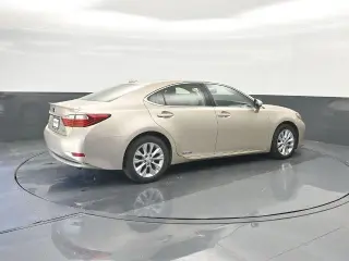 Lexus ES 300h 2014 4dr Sedan