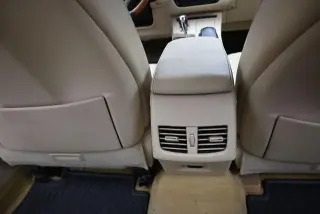 Lexus ES 300h 2014 4dr Sedan