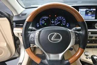 Lexus ES 300h 2014 4dr Sedan