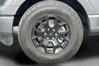 Ford F-150 2023 4x2 XL 4dr SuperCrew 5.5 ft. SB