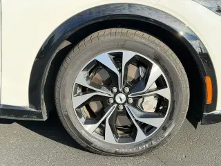 Ford Mustang Mach-E 2023 AWD Premium 4dr SUV