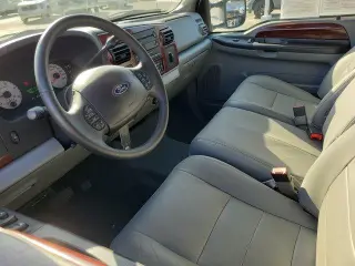 Ford F-350 Super Duty 2007 Lariat 4dr Crew Cab 4WD SB DRW