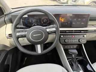 Hyundai TUCSON 2026 SE 4dr SUV