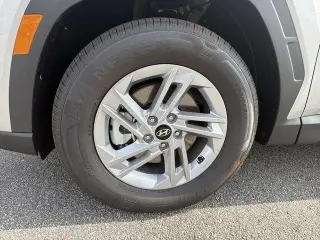 Hyundai TUCSON 2026 SE 4dr SUV