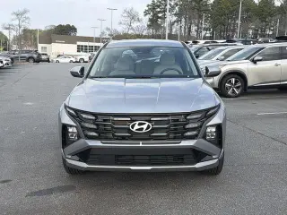 Hyundai TUCSON 2026 SE 4dr SUV