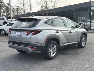 Hyundai TUCSON 2026 SE 4dr SUV