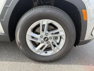Hyundai TUCSON 2026 SE 4dr SUV
