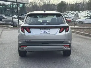 Hyundai TUCSON 2026 SE 4dr SUV