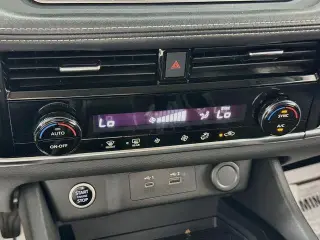Nissan Rogue 2022 AWD SV 4dr Crossover