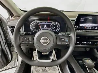 Nissan Rogue 2022 AWD SV 4dr Crossover
