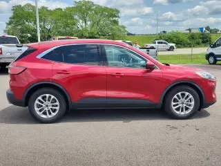 Ford Escape 2020 SE 4dr SUV