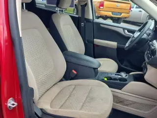 Ford Escape 2020 SE 4dr SUV