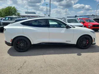 Ford Mustang Mach-E 2023 AWD GT 4dr SUV