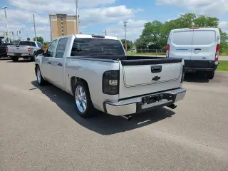 Chevrolet Silverado 1500 2011 4x2 LT 4dr Crew Cab 5.8 ft. SB