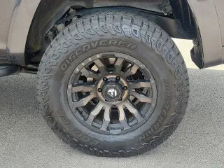 Toyota 4Runner 2016 4x4 SR5 4dr SUV
