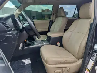 Toyota 4Runner 2016 4x4 SR5 4dr SUV