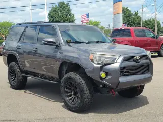 Toyota 4Runner 2016 4x4 SR5 4dr SUV